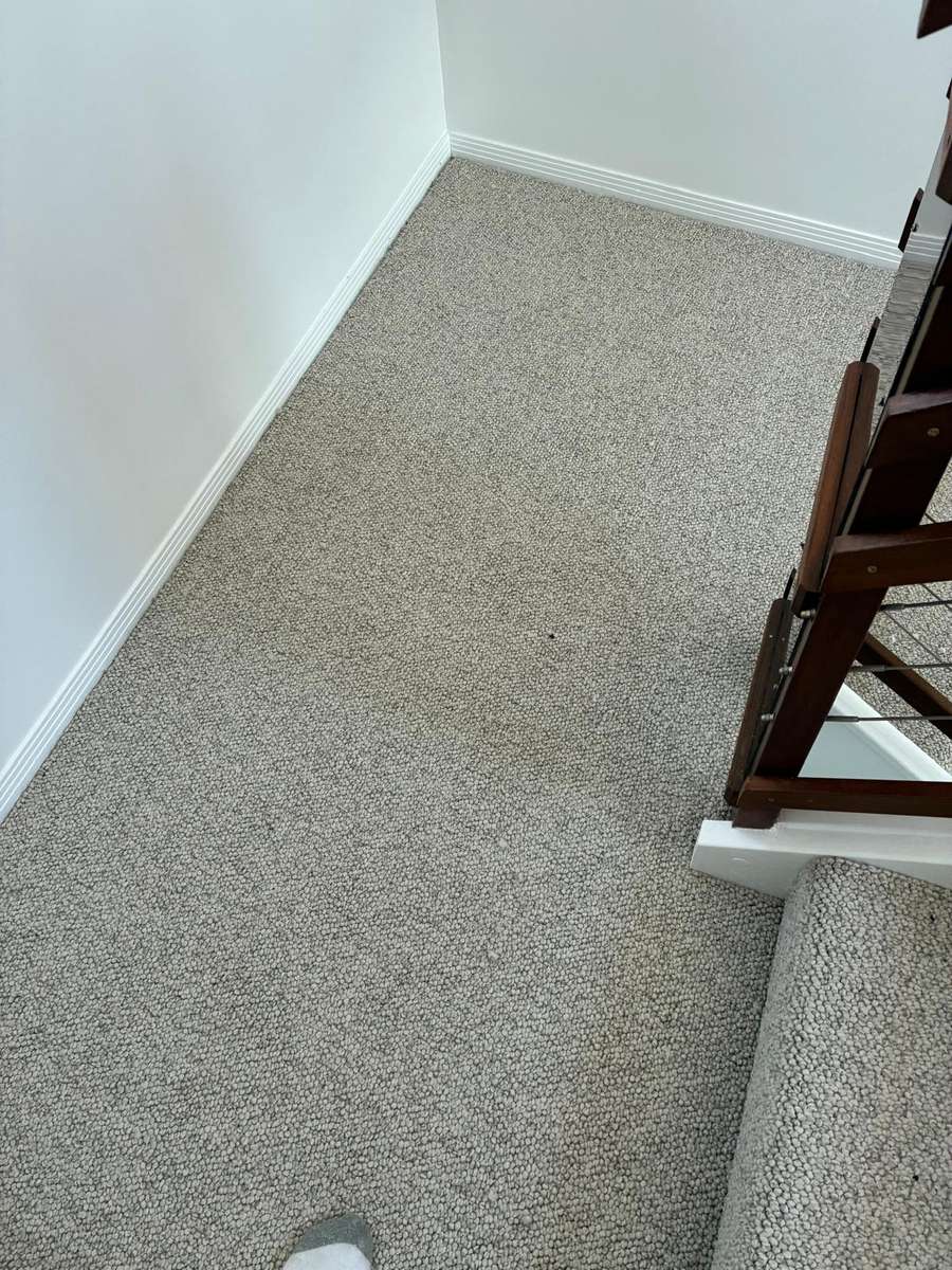 Landing carpet
